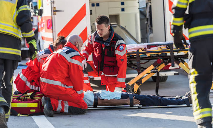 Advanced Certificate in Emergency Medical Technician (EMT)